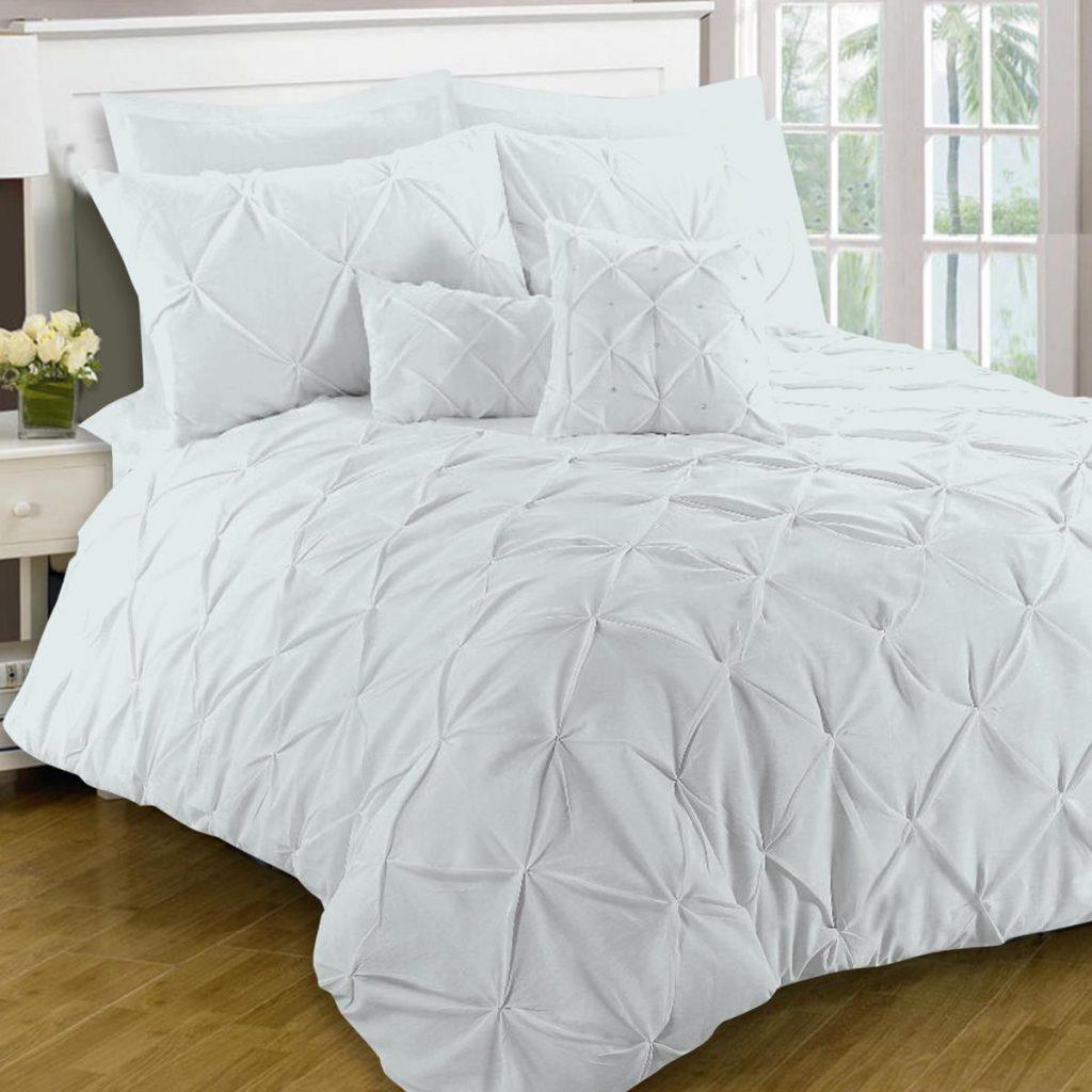8 Pcs Diamond White Bed Sheet Set with Quilt, Pillow and Cushions Covers