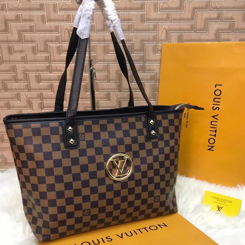 Louis Vuitton Signature Tote Bag - Hutch.pk Online Fashion Store in ...